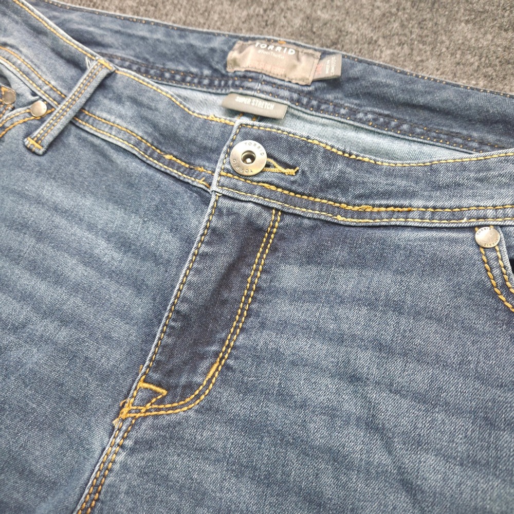 Torrid Luxe Slim Boot Jeans Womens 14S Blue Cotton Blend Stretch Denim Bootcut